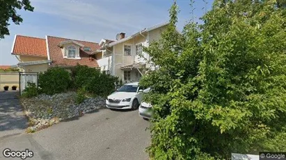 Lägenheter till salu i Nacka - Bild från Google Street View