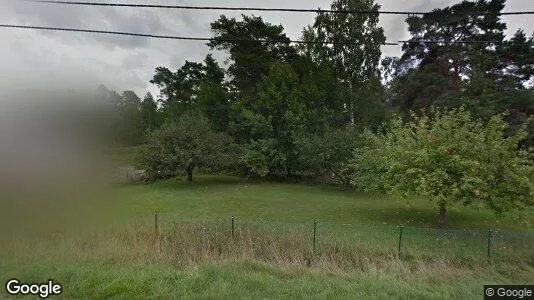 Lägenheter till salu i Huddinge - Bild från Google Street View