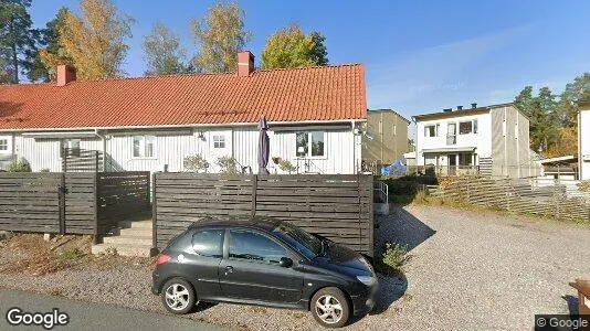 Bostadsrätter till salu i Järfälla - Bild från Google Street View