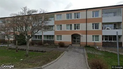 Bostadsrätter till salu i Huddinge - Bild från Google Street View