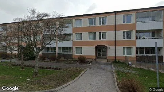 Bostadsrätter till salu i Huddinge - Bild från Google Street View