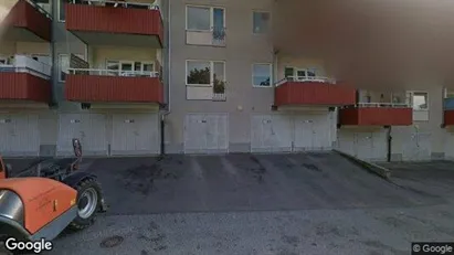 Bostadsrätter till salu i Köping - Bild från Google Street View