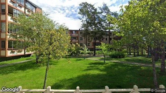 Bostadsrätter till salu i Haninge - Bild från Google Street View