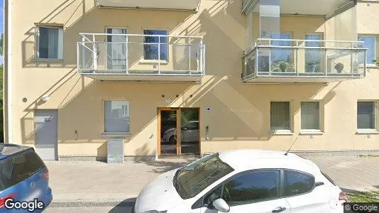 Bostadsrätter till salu i Haninge - Bild från Google Street View