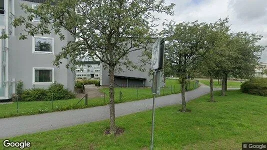 Bostadsrätter till salu i Mark - Bild från Google Street View