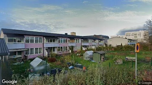 Bostadsrätter till salu i Upplands Väsby - Bild från Google Street View