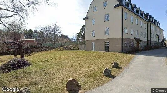 Lägenheter till salu i Danderyd - Bild från Google Street View