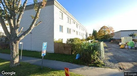 Bostadsrätter till salu i Upplands-Bro - Bild från Google Street View