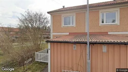 Bostadsrätter till salu i Huddinge - Bild från Google Street View