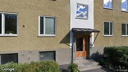 Bostadsrätter till salu i Haninge - Bild från Google Street View