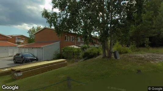 Lägenheter till salu i Vallentuna - Bild från Google Street View