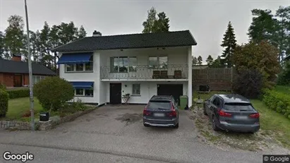 Lägenheter till salu i Köping - Bild från Google Street View