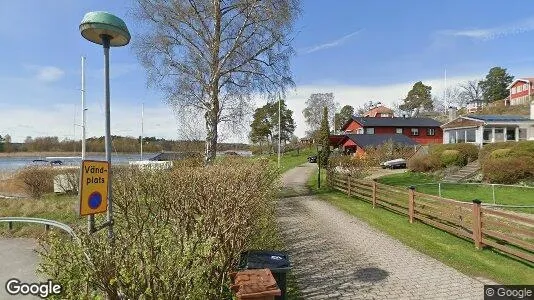 Lägenheter till salu i Österåker - Bild från Google Street View