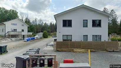 Lägenheter till salu i Huddinge - Bild från Google Street View