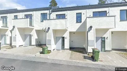 Lägenheter till salu i Järfälla - Bild från Google Street View