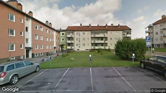 Lägenheter till salu i Köping - Bild från Google Street View