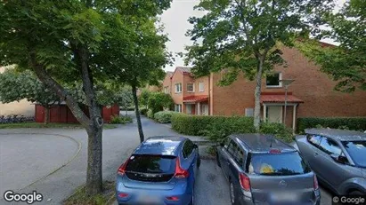 Lägenheter till salu i Solna - Bild från Google Street View