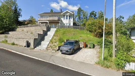 Lägenheter till salu i Huddinge - Bild från Google Street View