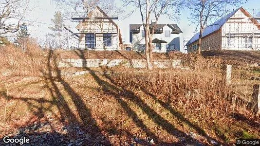 Lägenheter till salu i Ekerö - Bild från Google Street View