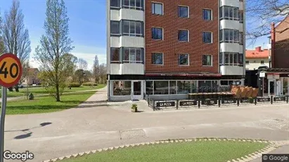 Bostadsrätter till salu i Halmstad - Bild från Google Street View
