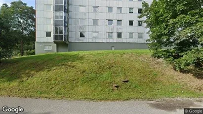 Lägenheter till salu i Huddinge - Bild från Google Street View