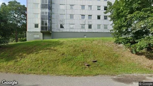 Lägenheter till salu i Huddinge - Bild från Google Street View