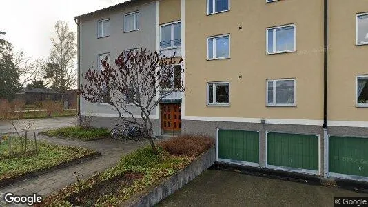 Bostadsrätter till salu i Tyresö - Bild från Google Street View