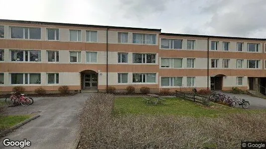 Lägenheter till salu i Huddinge - Bild från Google Street View