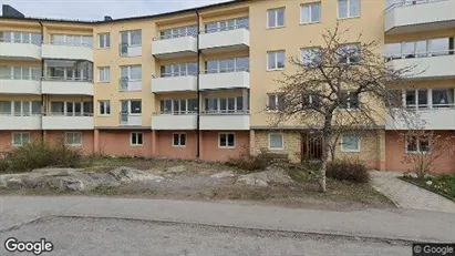 Bostadsrätter till salu i Huddinge - Bild från Google Street View
