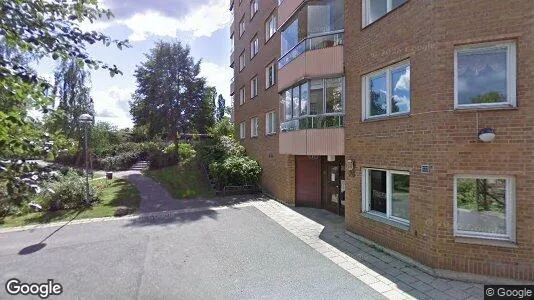 Bostadsrätter till salu i Huddinge - Bild från Google Street View