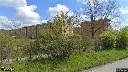 Bostadsrätter till salu i Husie - Bild från Google Street View