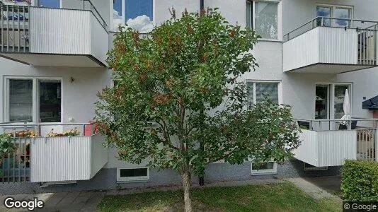 Lägenheter till salu i Haninge - Bild från Google Street View