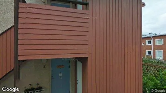 Bostadsrätter till salu i Tyresö - Bild från Google Street View