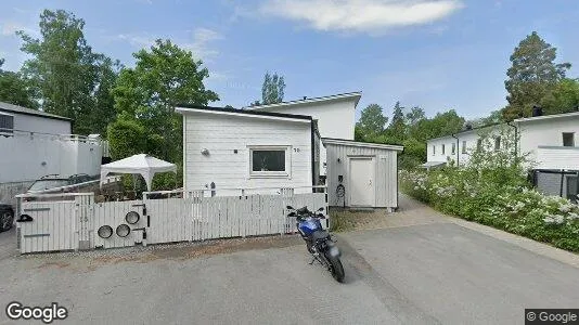 Lägenheter till salu i Vallentuna - Bild från Google Street View