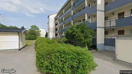 Lägenheter till salu i Botkyrka - Bild från Google Street View