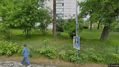 Lägenheter till salu i Solna - Bild från Google Street View