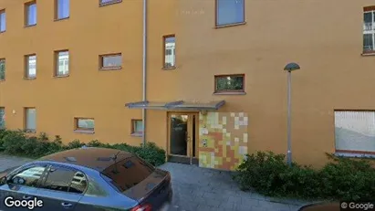 Lägenheter att hyra i Huddinge - Bild från Google Street View