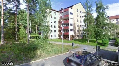 Bostadsrätter till salu i Haninge - Bild från Google Street View
