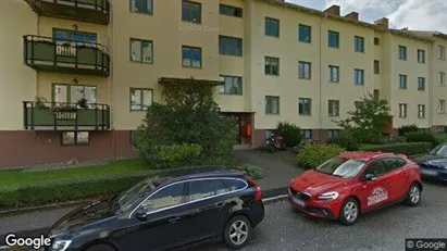 Bostadsrätter till salu i Köping - Bild från Google Street View