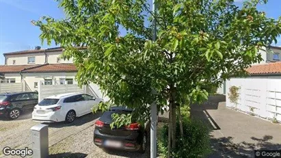 Bostadsrätter till salu i Burlöv - Bild från Google Street View