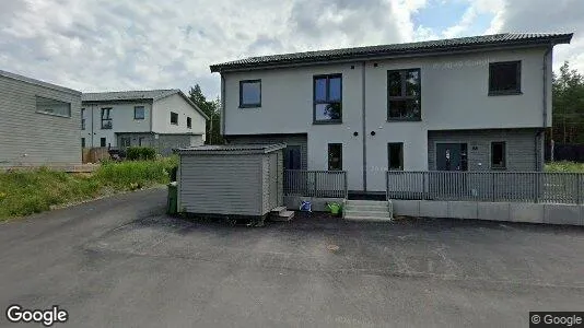 Lägenheter till salu i Huddinge - Bild från Google Street View