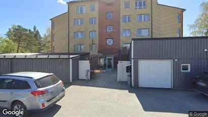 Bostadsrätter till salu i Tyresö - Bild från Google Street View
