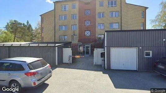 Bostadsrätter till salu i Tyresö - Bild från Google Street View