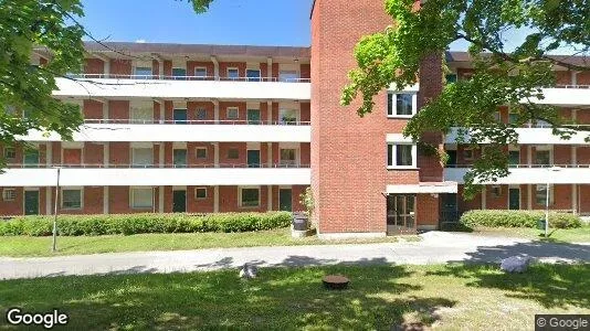 Lägenheter att hyra i Huddinge - Bild från Google Street View