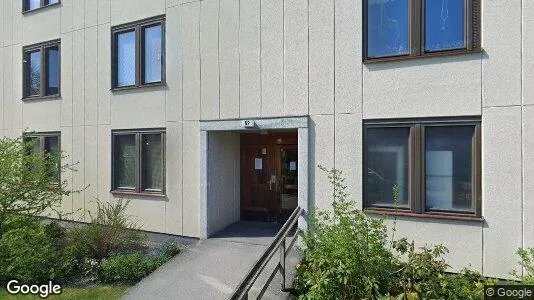 Bostadsrätter till salu i Tyresö - Bild från Google Street View