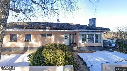 Lägenheter till salu i Danderyd - Bild från Google Street View