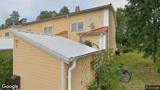 Bostadsrätter till salu i Strängnäs - Bild från Google Street View