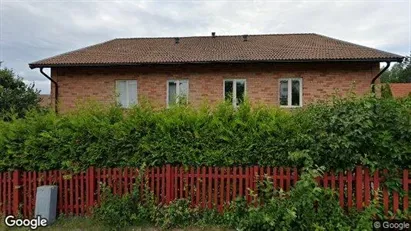 Lägenheter till salu i Huddinge - Bild från Google Street View