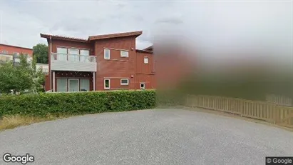 Lägenheter till salu i Huddinge - Bild från Google Street View