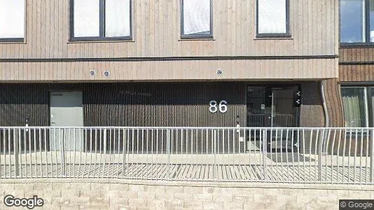 Bostadsrätter till salu i Haninge - Bild från Google Street View